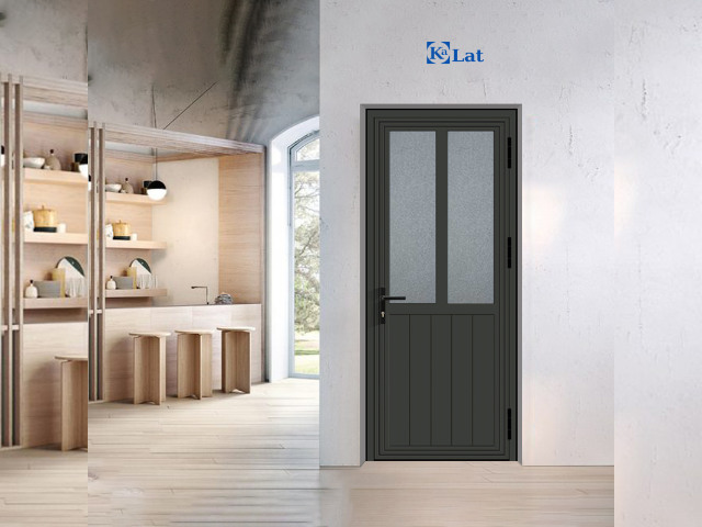 Cửa phòng ngủ nhôm Xingfa kết hợp kính mờ