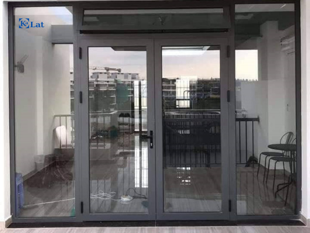 99+ Mẫu Cửa Nhôm Xingfa 4 Cánh Đẹp, Hiện Đại Được Ưa Chuộng 2026 3 Mẫu cửa nhôm Xingfa 4 cánh mở quay