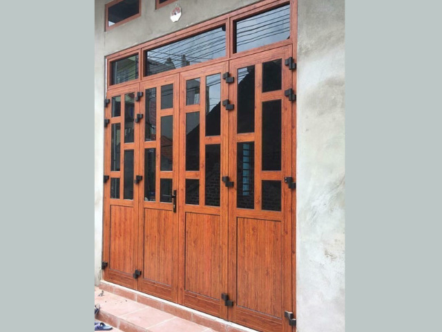 99+ Mẫu Cửa Nhôm Xingfa 4 Cánh Đẹp, Hiện Đại Được Ưa Chuộng 2026 24 Mẫu cửa nhôm Xingfa 4 cánh giả gỗ