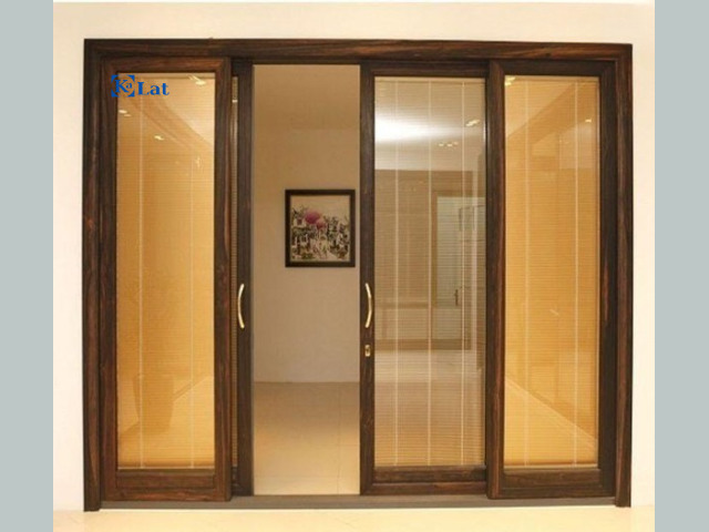 99+ Mẫu Cửa Nhôm Xingfa 4 Cánh Đẹp, Hiện Đại Được Ưa Chuộng 2026 26 Mẫu cửa nhôm Xingfa 4 cánh giả gỗ