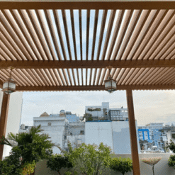 Lam chắn nắng mặt dựng nhôm Kalat cho sân thượng
