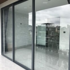 Cửa đi lùa 3 cánh nhôm Kalat