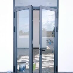 Cửa đi 2 cánh lắp ghép khung nhôm Kalat