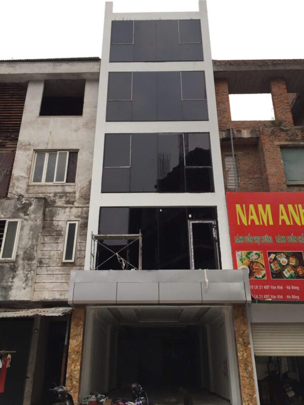 Nhà phố mặt tiền kính tại Hà Đông 1 Nhà phố mặt tiền kính tại Hà Đông