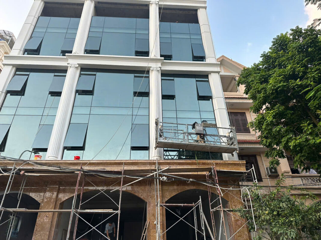 Công trình cửa nhôm kính văn phòng Hà Nội