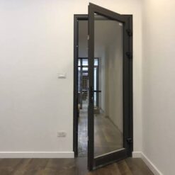 Cửa đi mở quay 1 cánh Việt Pháp cho phòng phụ