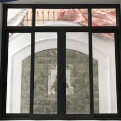 Cửa sổ lùa nhôm Việt Pháp có ô thoáng trên